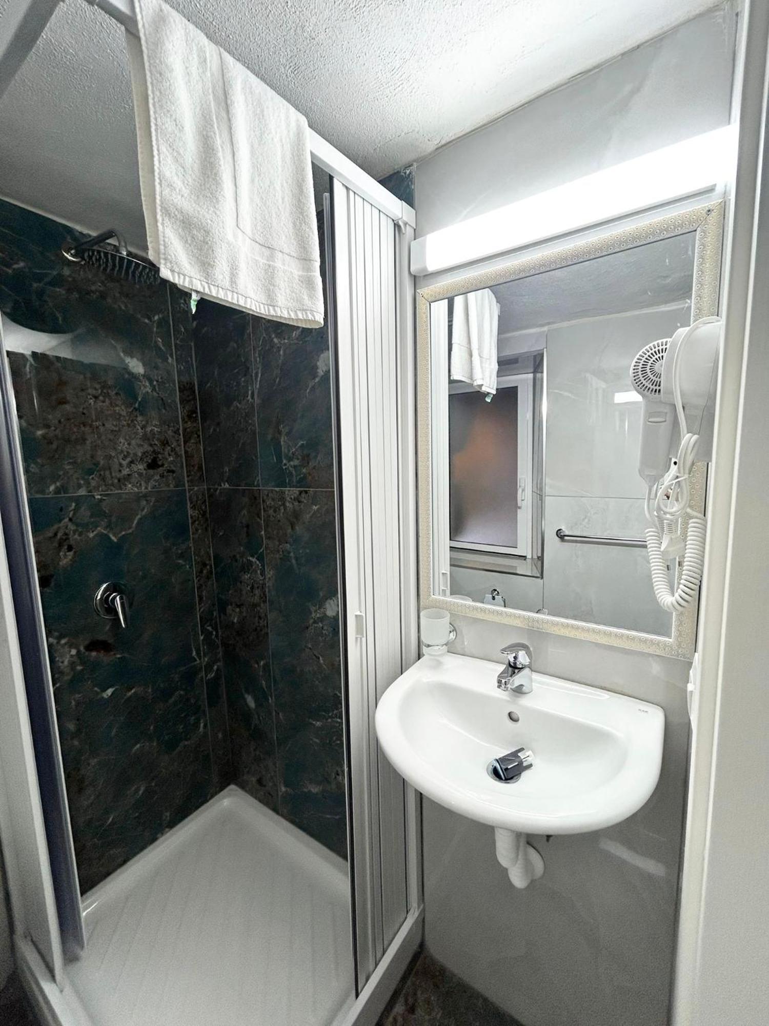 Chiara Luxury Home Napoli Esterno foto